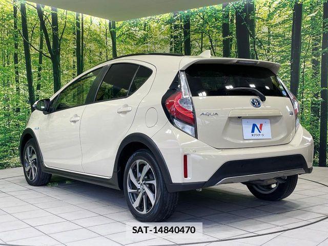 Toyota AQUA 2018-12 7720610-11