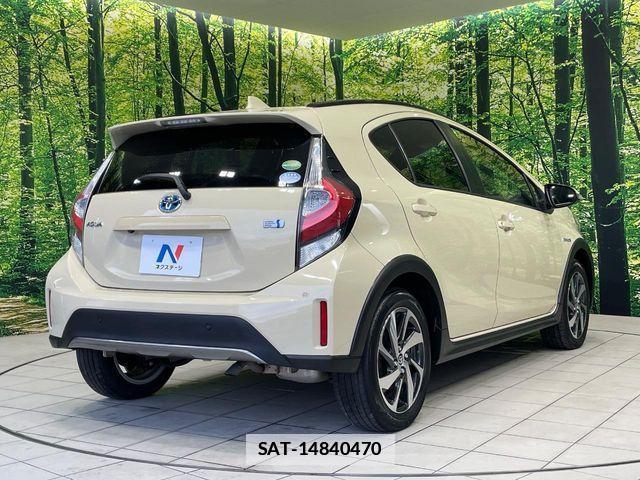 Toyota AQUA 2018-12 7720610-13