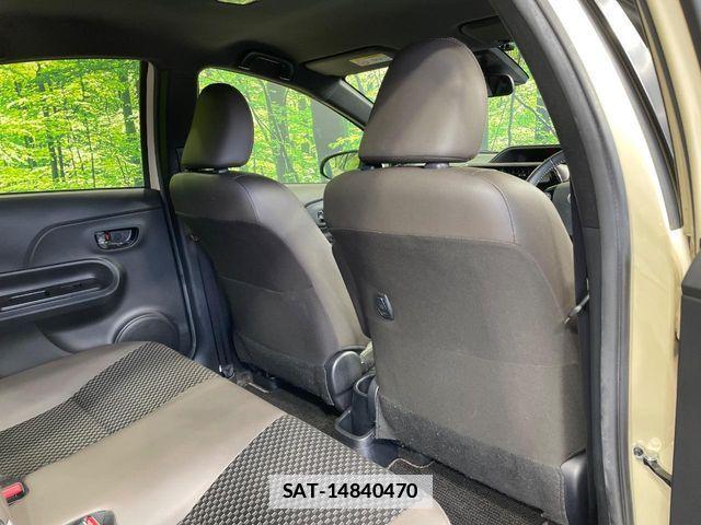Toyota AQUA 2018-12 7720610-18