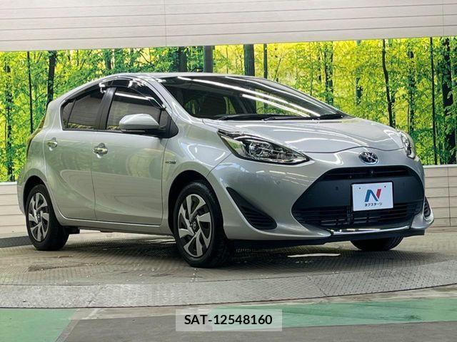 Toyota AQUA 2020-01 7720588-15