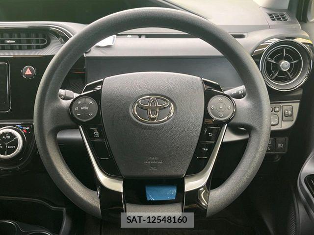 Toyota AQUA 2020-01 7720588-4