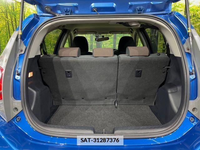 Toyota AQUA 2012-12 7720712-11