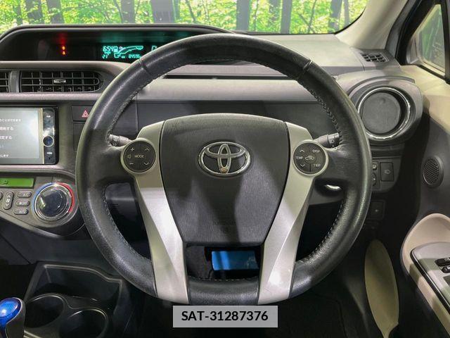 Toyota AQUA 2012-12 7720712-12