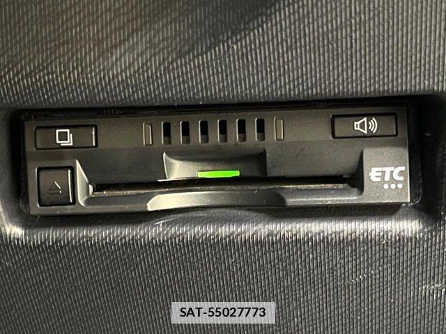 Toyota AQUA 2018-06 7782591-5