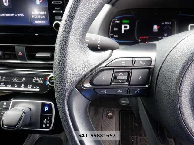 Toyota AQUA 2022-04 7782599-13