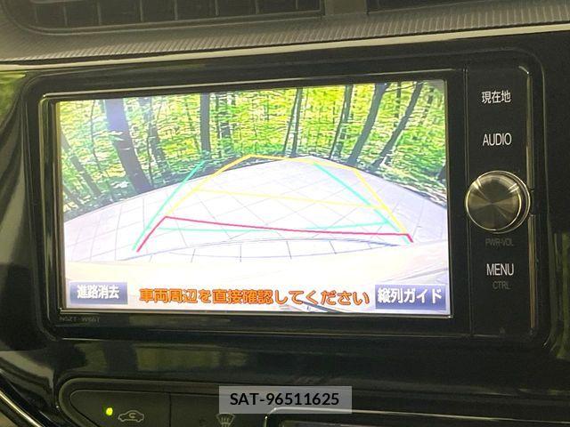 Toyota AQUA 2018-02 7782577-3