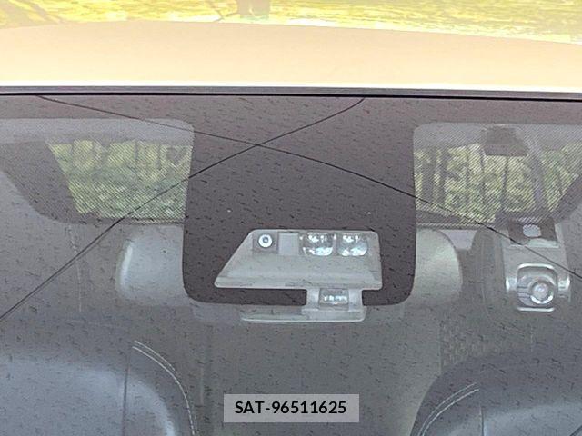 Toyota AQUA 2018-02 7782577-4