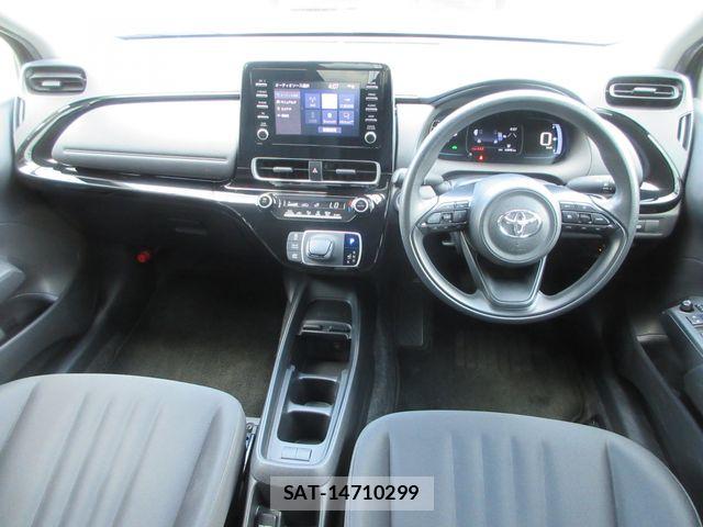 Toyota AQUA 2023-09 7782606-1