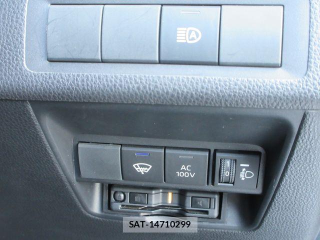 Toyota AQUA 2023-09 7782606-4