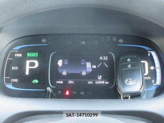 Toyota AQUA 2023-09 7782606-5