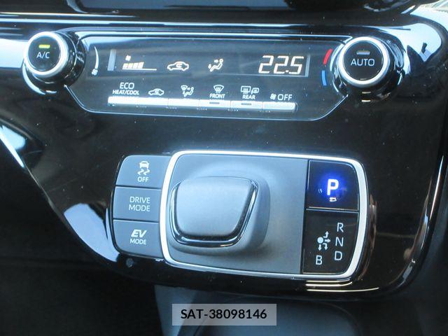 Toyota AQUA 2023-09 7782607-10