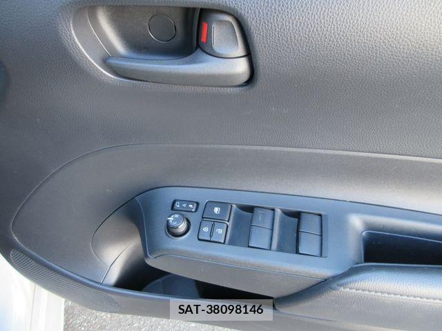 Toyota AQUA 2023-09 7782607-24