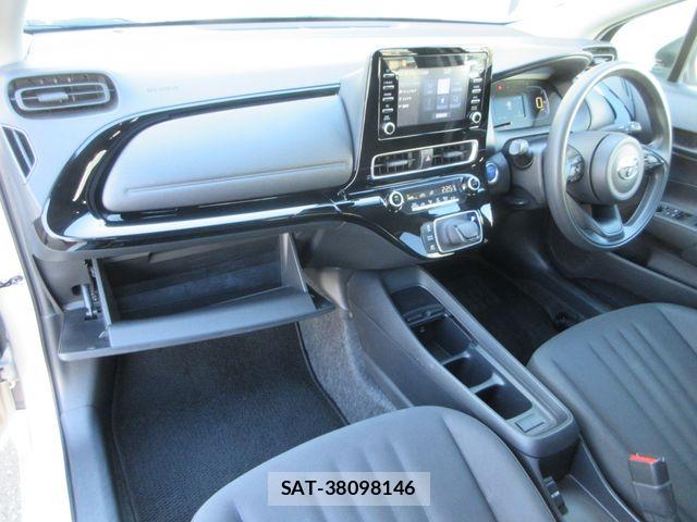 Toyota AQUA 2023-09 7782607-28