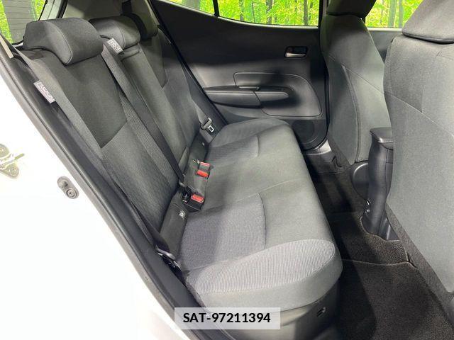 Toyota AQUA 2025-02 7782613-9