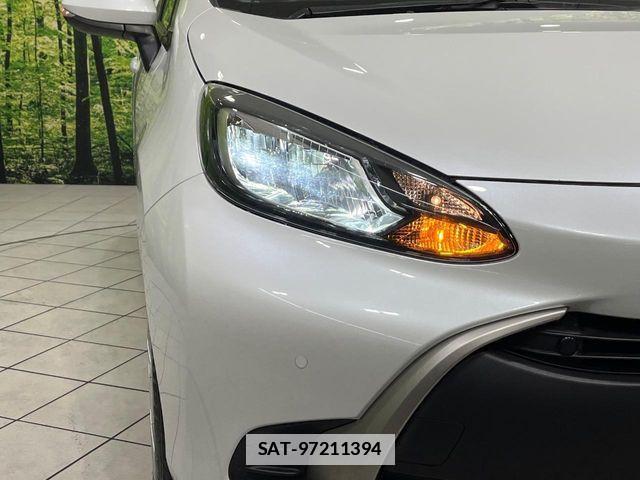 Toyota AQUA 2025-02 7782613-12