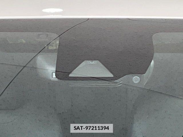 Toyota AQUA 2025-02 7782613-4