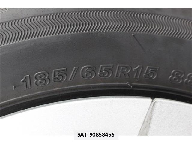 Toyota AQUA 2026-02 7782619-19