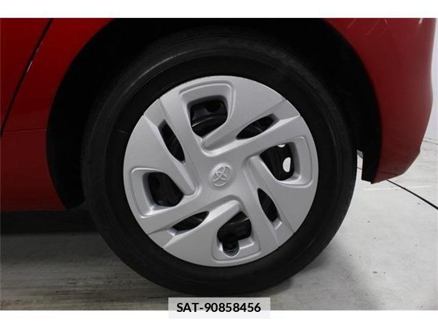 Toyota AQUA 2026-02 7782619-22