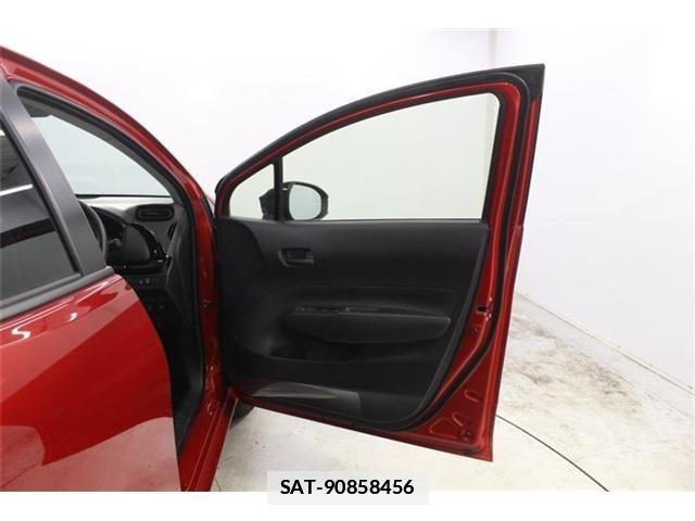 Toyota AQUA 2026-02 7782619-27