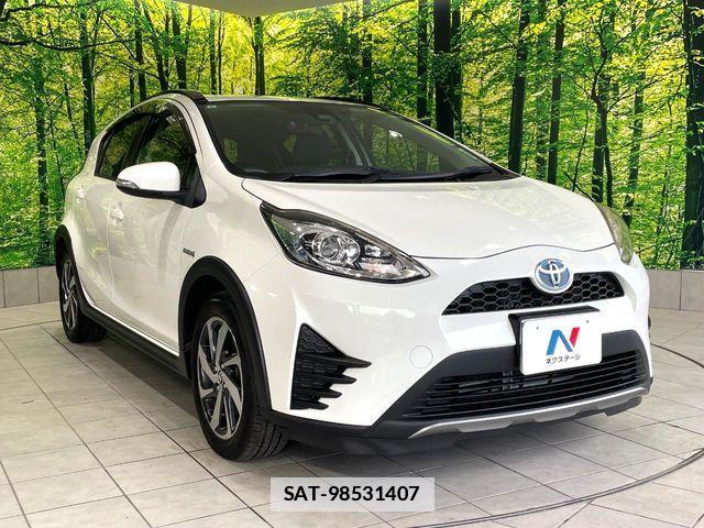Toyota AQUA 2017-09 7782566-15