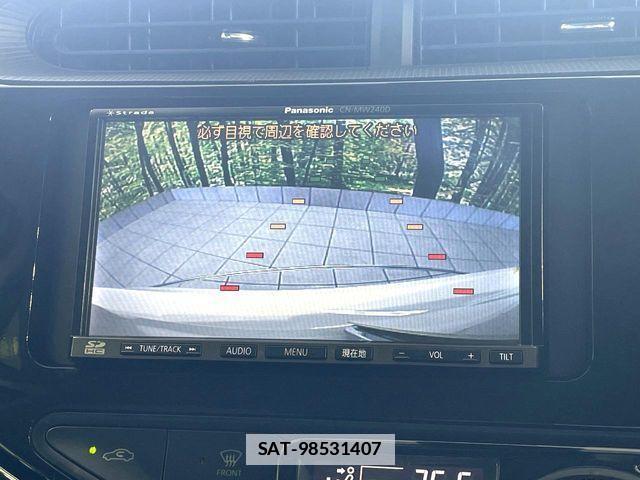 Toyota AQUA 2017-09 7782566-3