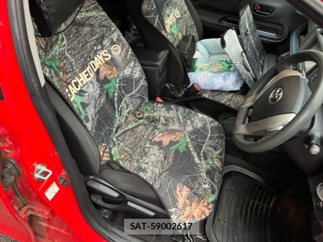 Toyota AQUA 2013-09 7875288-9