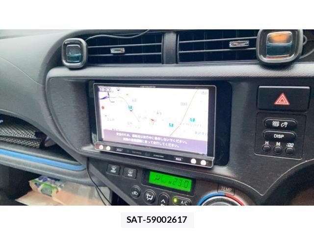 Toyota AQUA 2013-09 7875288-13