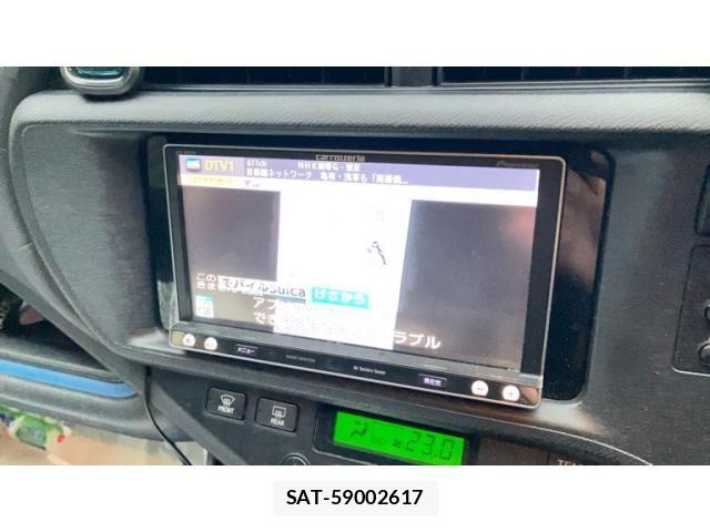 Toyota AQUA 2013-09 7875288-14