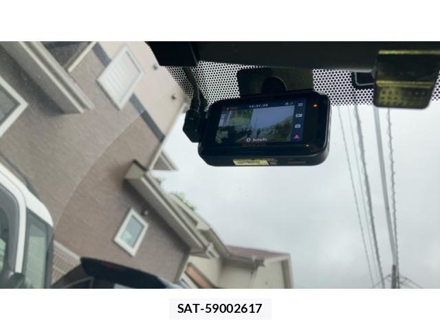 Toyota AQUA 2013-09 7875288-19