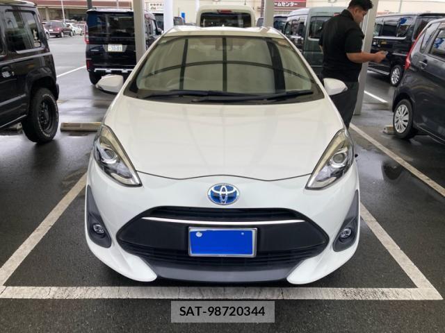 Toyota AQUA 2017-11 7875252-1