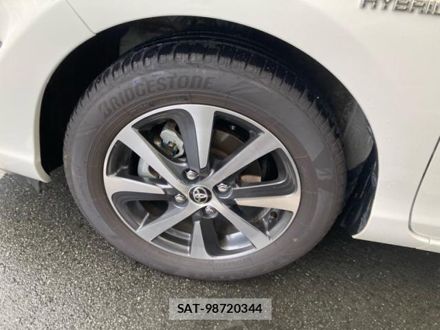 Toyota AQUA 2017-11 7875252-8
