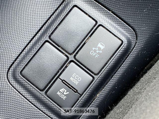 Toyota AQUA 2021-04 7875253-10