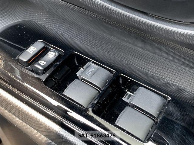 Toyota AQUA 2021-04 7875253-13