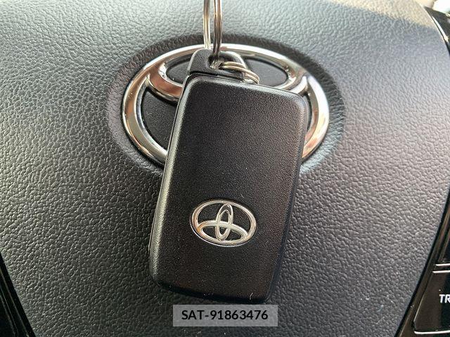 Toyota AQUA 2021-04 7875253-15