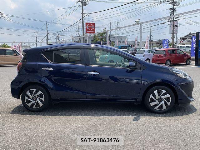 Toyota AQUA 2021-04 7875253-21