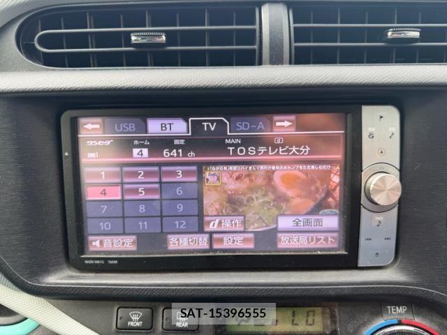 Toyota AQUA 2012-02 7875287-23