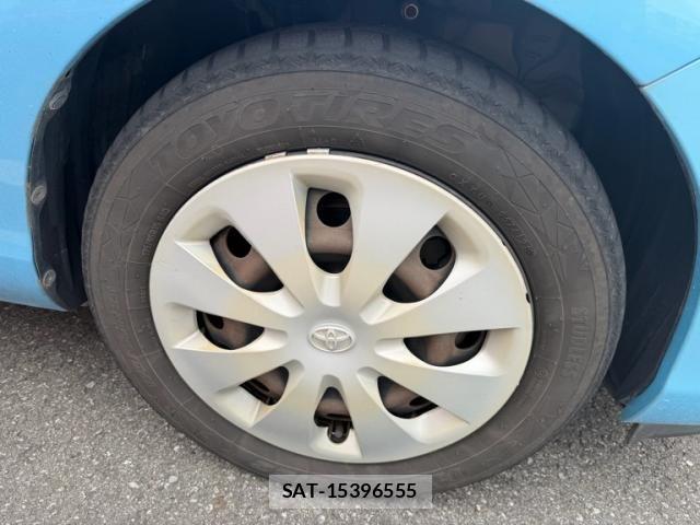 Toyota AQUA 2012-02 7875287-6