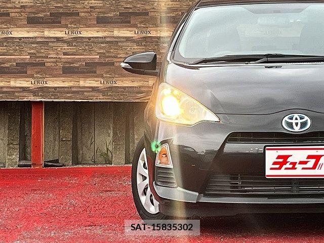 Toyota AQUA 2013-10 7875263-25