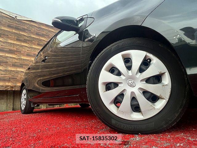 Toyota AQUA 2013-10 7875263-26