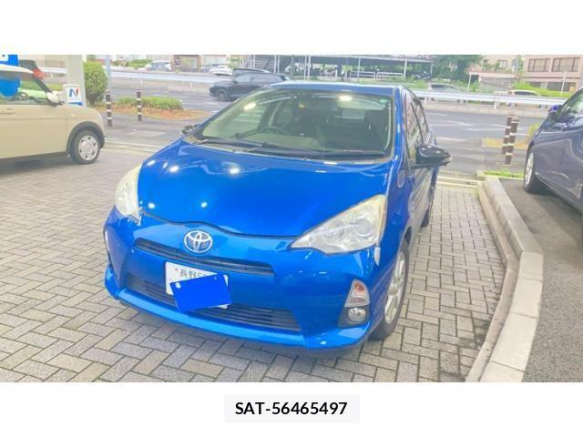 Toyota AQUA 2013-08 7875291-0