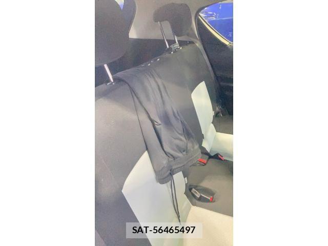 Toyota AQUA 2013-08 7875291-13