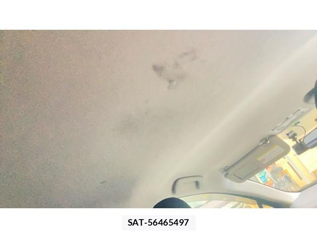 Toyota AQUA 2013-08 7875291-15