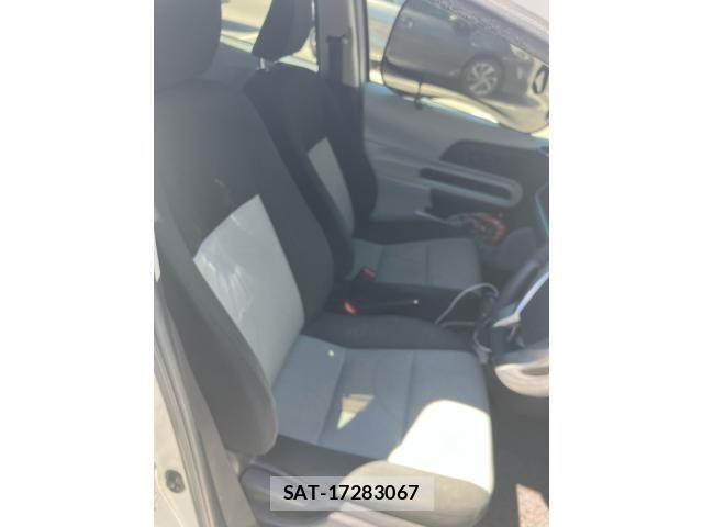Toyota AQUA 2012-03 7875289-16