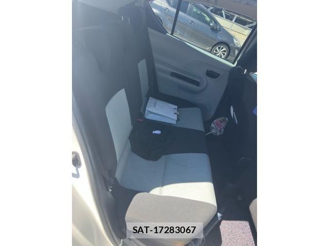Toyota AQUA 2012-03 7875289-17