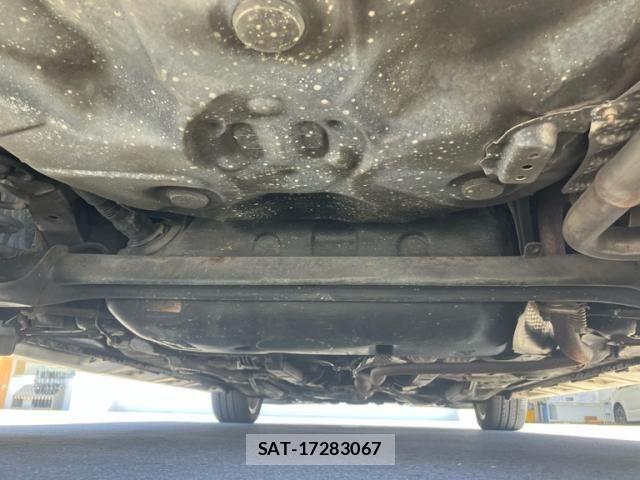 Toyota AQUA 2012-03 7875289-22