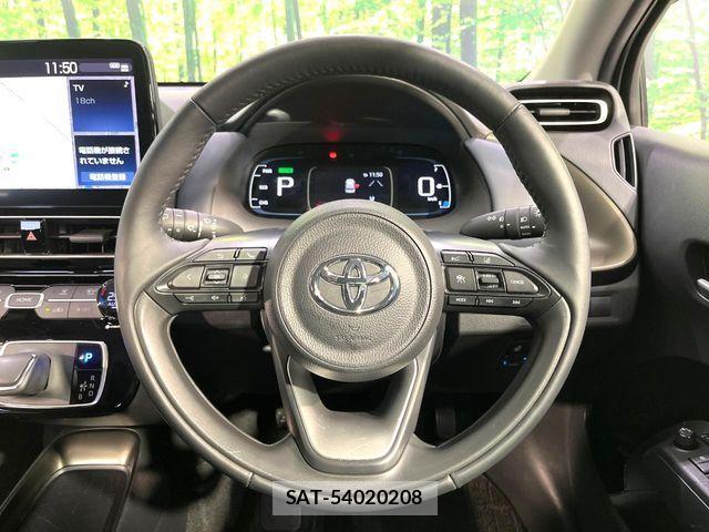 Toyota AQUA 2021-09 7875238-11