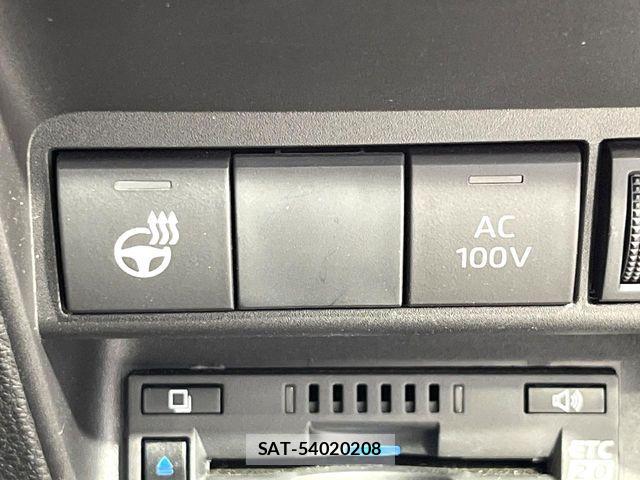 Toyota AQUA 2021-09 7875238-7