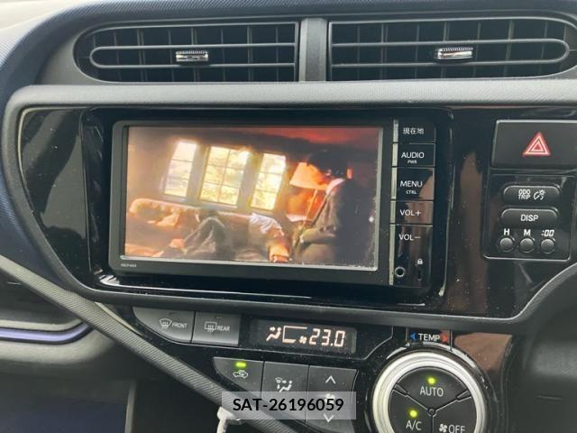 Toyota AQUA 2015-11 7875259-21