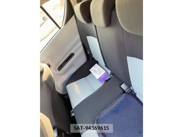 Toyota AQUA 2012-01 7875285-3