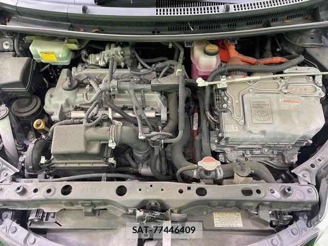 Toyota AQUA 2015-12 7875255-17